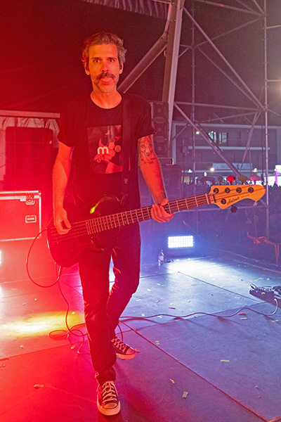 manel_gomex_artist_400x600-3